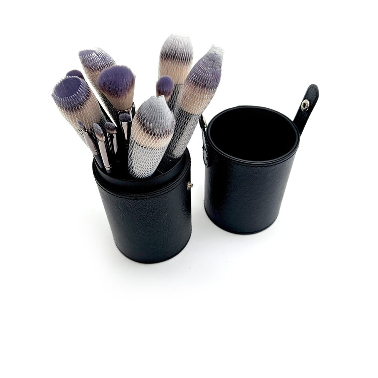 15-Piece Make Up Brush Set with Black Cylinder Case 15-Piece Make Up Brush Set with Black Cylinder Case